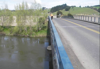 Waikato River at Mercer Br