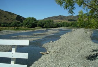 Pahau River at Dalzell's Farm downstream