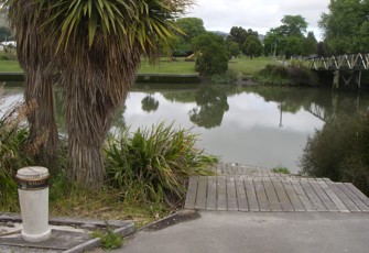 Heathcote River at Catherine Street site