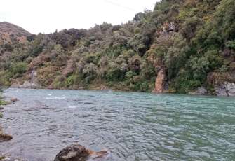 Hurunui River u/s Mandamus River Confluence looking downstream