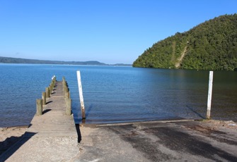 Lake Rotoiti at Hinehopu (Main photo)