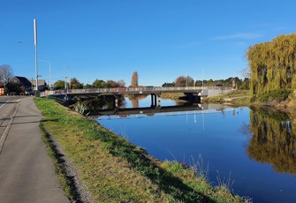 Avon River at Avondale Rd