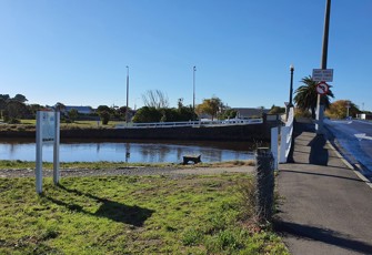 Avon River at Pages/Seaview Bridge